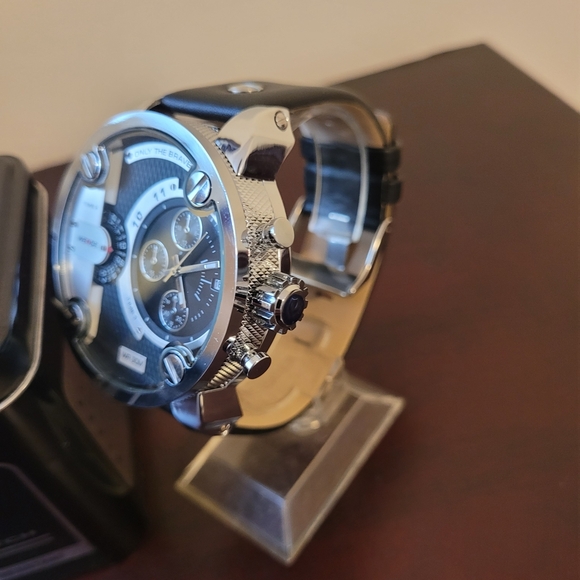 New Dual Time zone Black Weide Men’s Fashion Watch with box - Picture 3 of 4